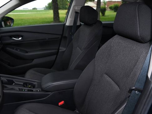 Used 2024 Honda Accord EX image 12