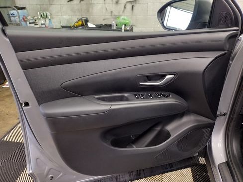 New 2025 Hyundai Tucson SEL image 18