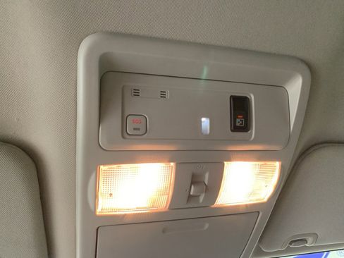 Used 2018 Nissan Titan Platinum Reserve w/ Platinum Utility Package image 27