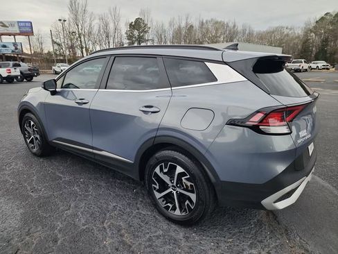 Used 2025 Kia Sportage EX w/ Premium Package image 3