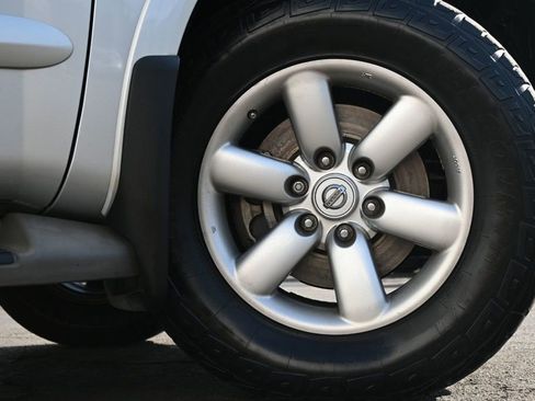 Used 2015 Nissan Armada SV image 7