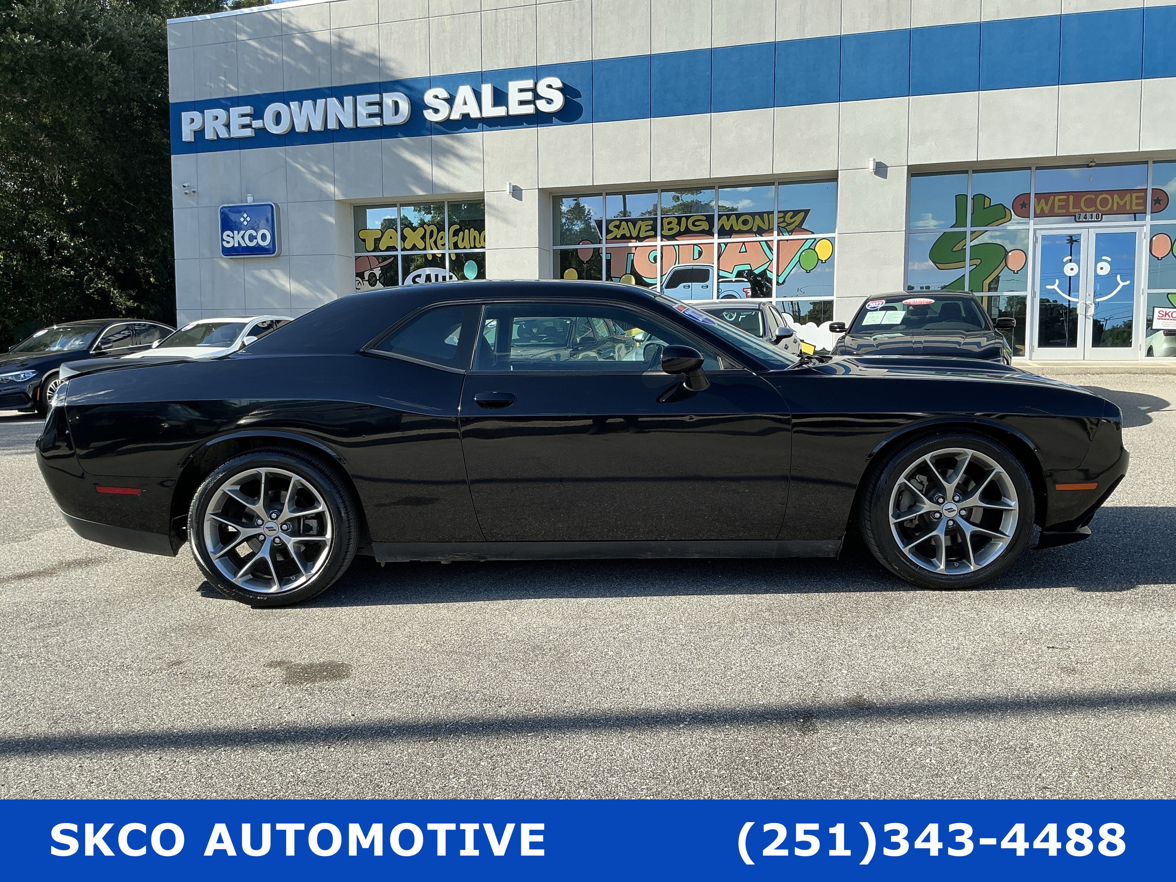 Used 2023 Dodge Challenger GT RWD image 6