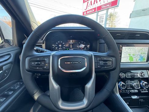 Used 2023 GMC Yukon Denali w/ Max Trailering Package image 46