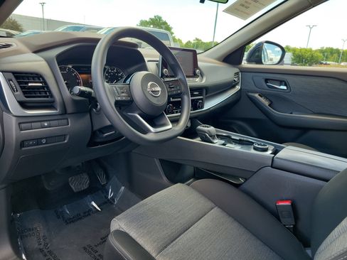 Certified 2023 Nissan Rogue SV AWD/4WD image 19