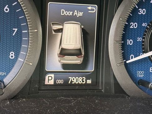 Used 2017 Toyota Sienna Limited Premium AWD/4WD image 13