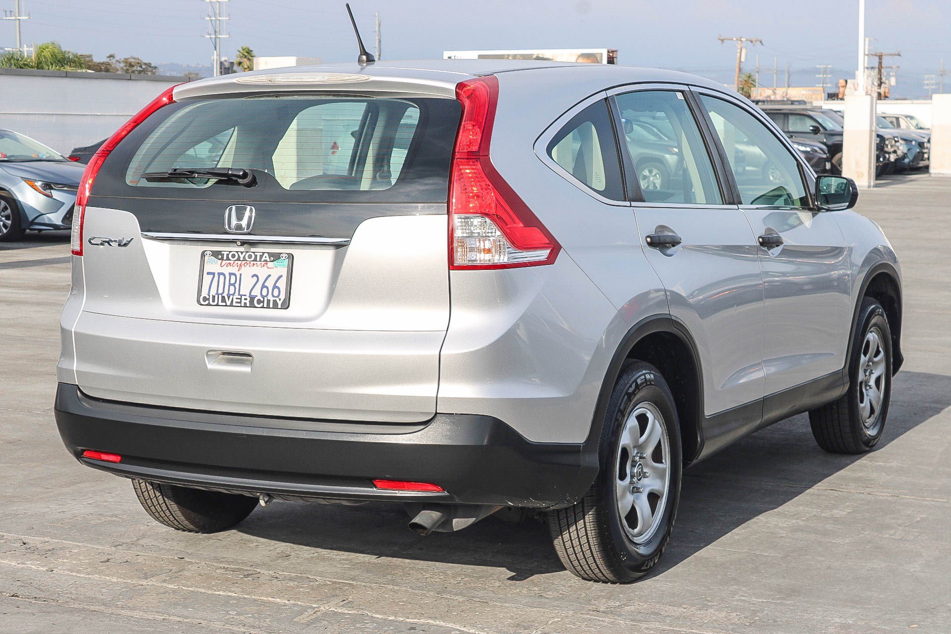 Used 2014 Honda CR-V LX image 9