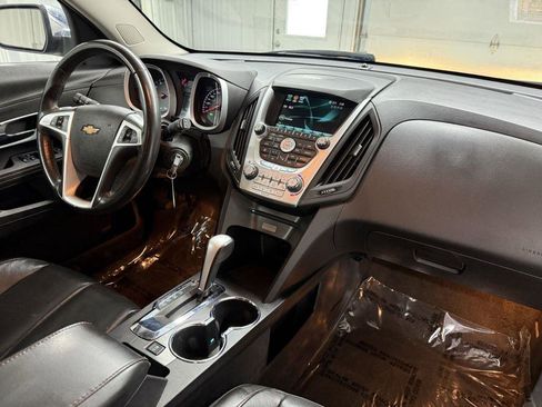 Used 2010 Chevrolet Equinox LTZ image 35