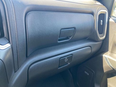 Used 2020 GMC Sierra 1500 AT4 w/ AT4 Premium Package image 21