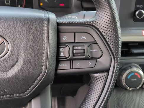 Used 2026 Toyota Tacoma SR5 AWD/4WD image 21