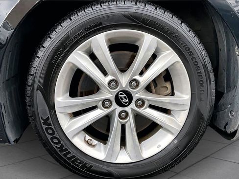 Used 2012 Hyundai Sonata GLS w/ Popular Equipment Pkg image 9