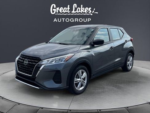 Used 2023 Nissan Kicks S w/ Interior Electronics Package FWD image 1
