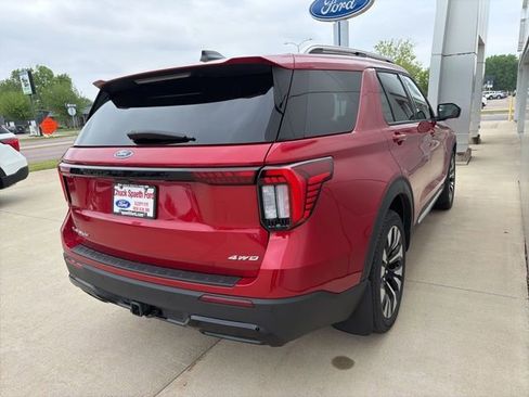 Used 2025 Ford Explorer Platinum w/ LUX Leather Package AWD/4WD image 5
