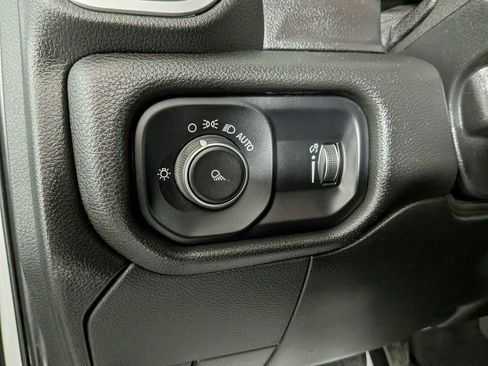 Used 2022 RAM 2500 Big Horn image 17