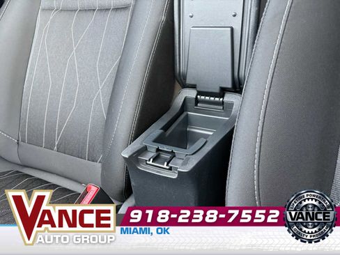 Used 2021 Ford EcoSport SE w/ SE Convenience Package image 35