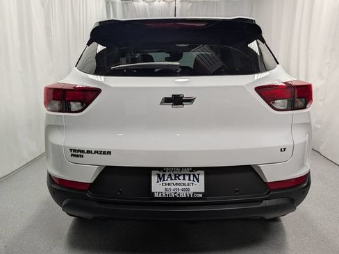 New 2026 Chevrolet TrailBlazer LT w/ Convenience Package AWD/4WD image 4