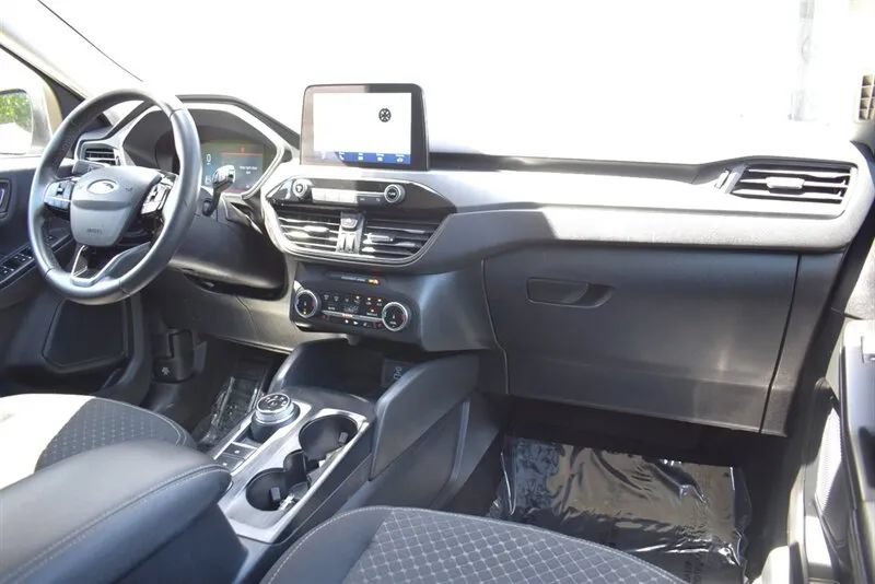 Used 2023 Ford Escape Active AWD/4WD image 12