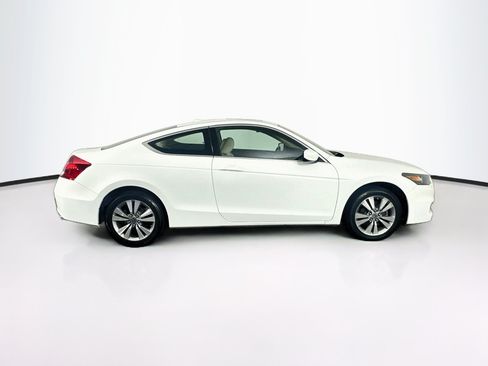 Used 2011 Honda Accord EX-L image 10