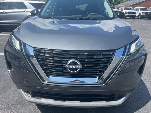 Used 2023 Nissan Rogue S image 8