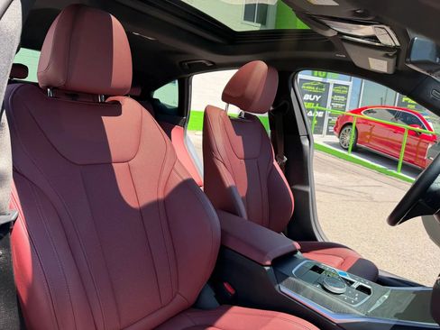 Used 2023 BMW i4 eDrive35 w/ Premium Package RWD image 17
