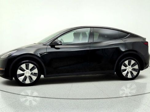Used 2023 Tesla Model Y Long Range AWD/4WD image 8