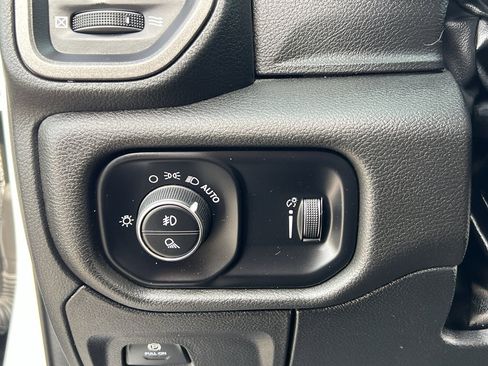 Used 2025 RAM 1500 Tradesman image 16