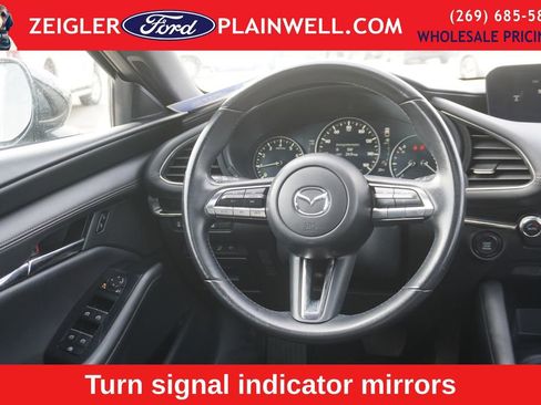 Used 2021 MAZDA MAZDA3 s image 13