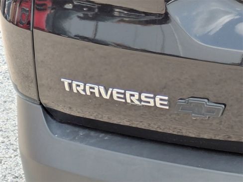 Used 2020 Chevrolet Traverse RS image 31