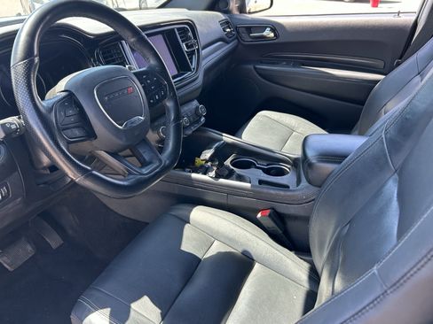 Used 2022 Dodge Durango GT RWD image 14