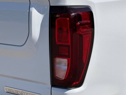 Used 2026 GMC Sierra 1500 Elevation AWD/4WD image 50