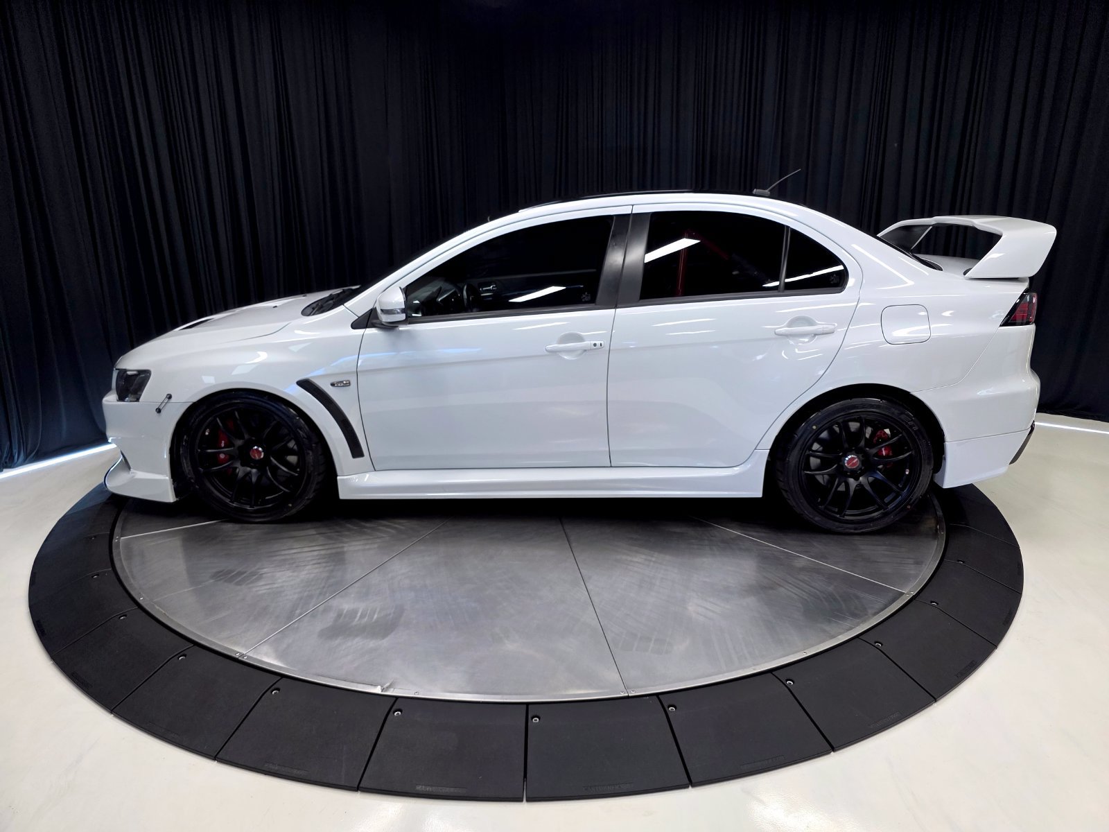 Used 2015 Mitsubishi Lancer Evolution Final Edition AWD/4WD image 10