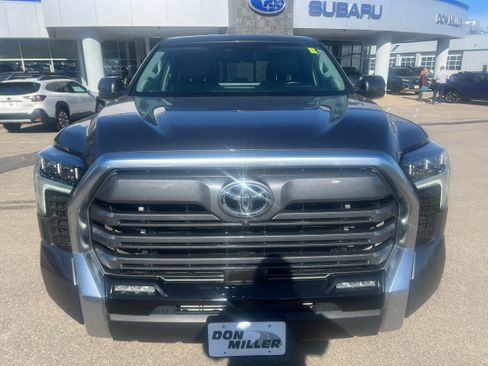 Used 2022 Toyota Tundra Limited image 2