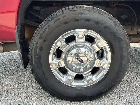 Used 2016 Ford F250 Lariat w/ Lariat Ultimate Package AWD/4WD image 9