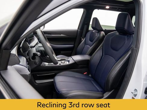 Used 2026 INFINITI QX60 Sport w/ Dark Cargo Package image 16