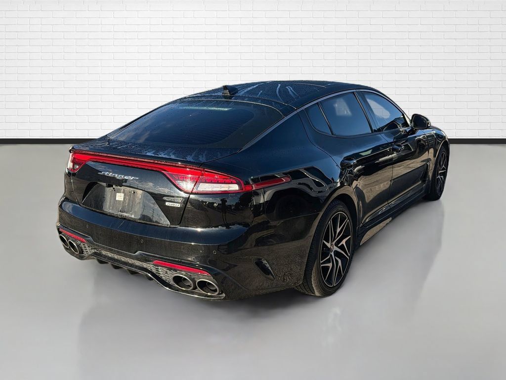 Used 2022 Kia Stinger GT-Line w/ Sun & Sound Package AWD/4WD image 8