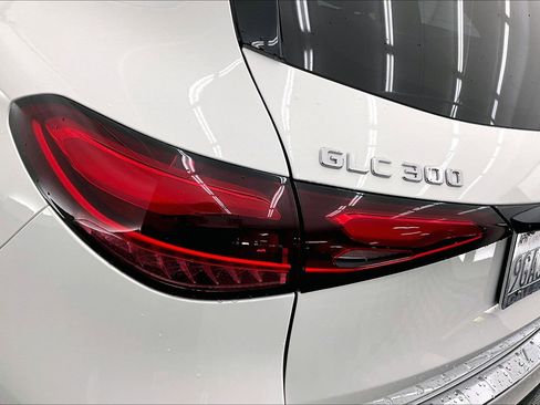 Certified 2023 Mercedes-Benz GLC 300 image 27