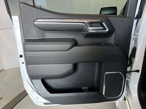 Used 2024 Chevrolet Silverado 1500 LTZ image 26