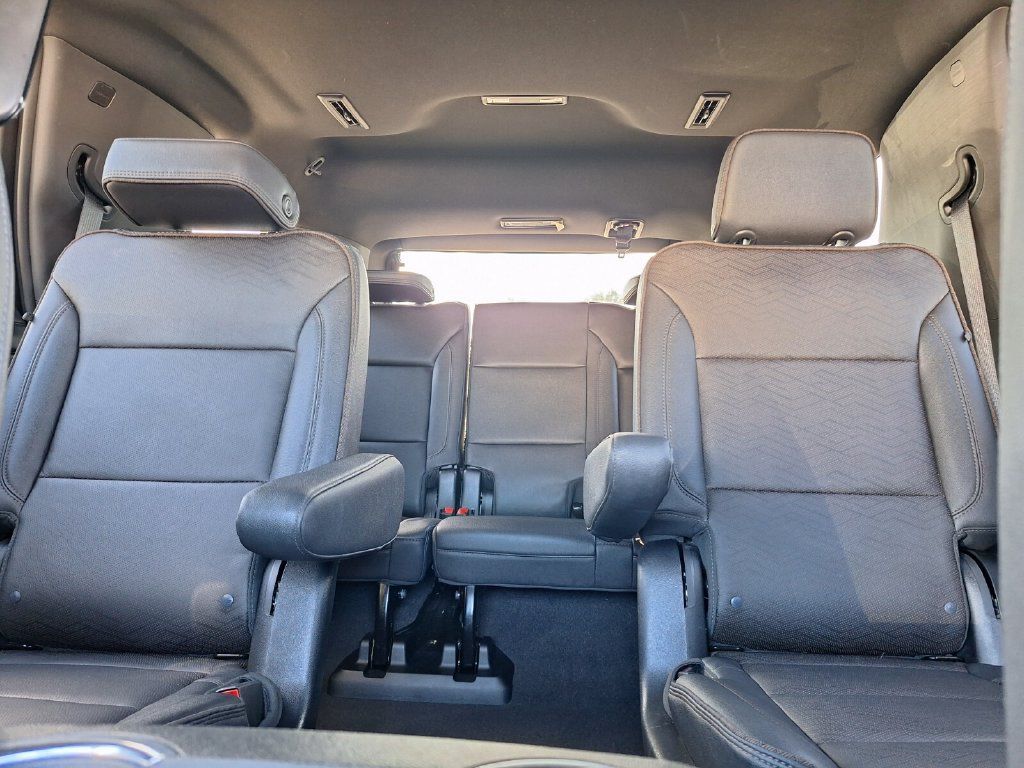 Used 2023 Chevrolet Tahoe High Country RWD image 27