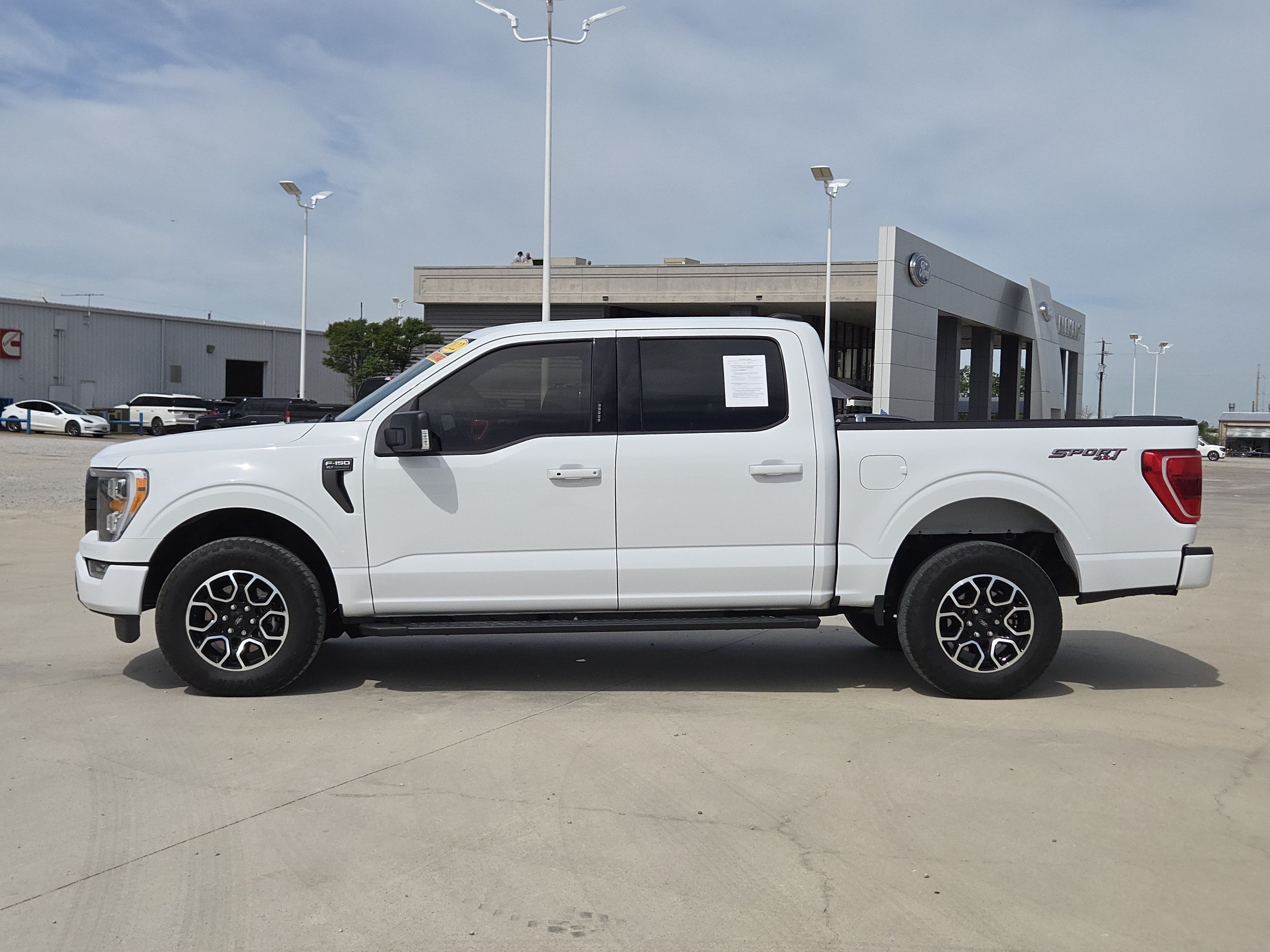 Certified 2022 Ford F150 XLT w/ Equipment Group 302A High AWD/4WD image 4