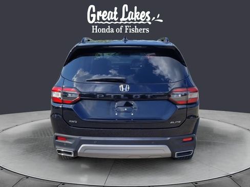 Used 2023 Honda Pilot Elite image 4