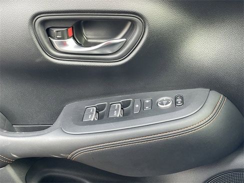 Used 2023 Honda HR-V Sport image 23