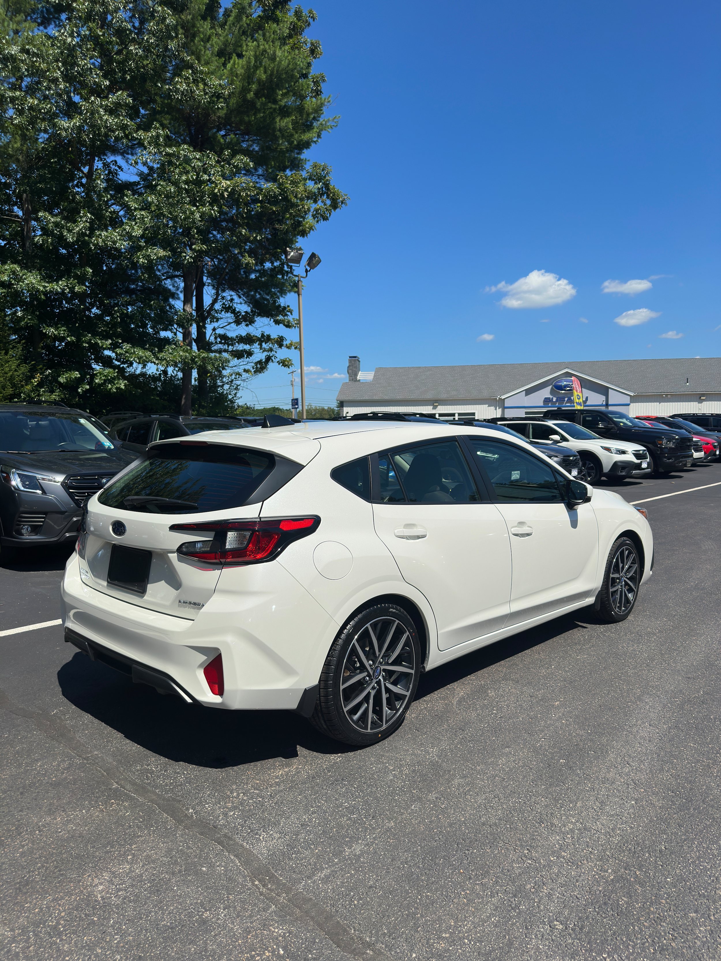 Used 2024 Subaru Impreza 2.0i Sport AWD/4WD image 5