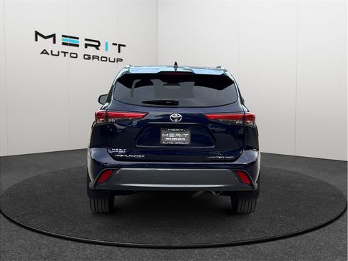 Used 2020 Toyota Highlander Limited AWD/4WD image 8