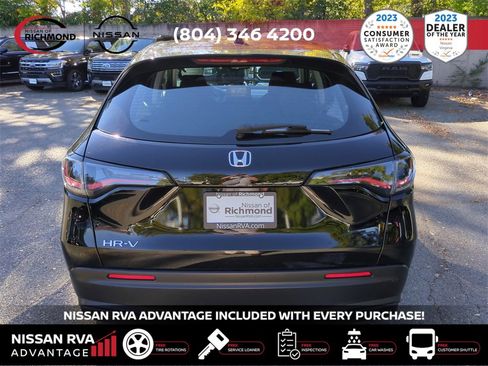 Used 2025 Honda HR-V LX image 6