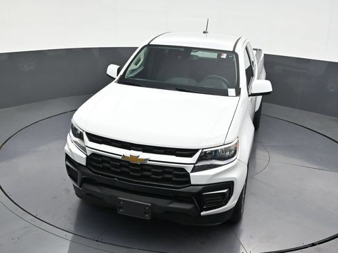 Used 2021 Chevrolet Colorado LT w/ Fleet Safety Package image 22