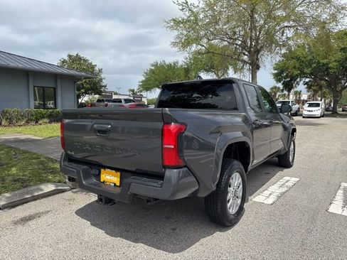 Used 2024 Toyota Tacoma SR5 image 7
