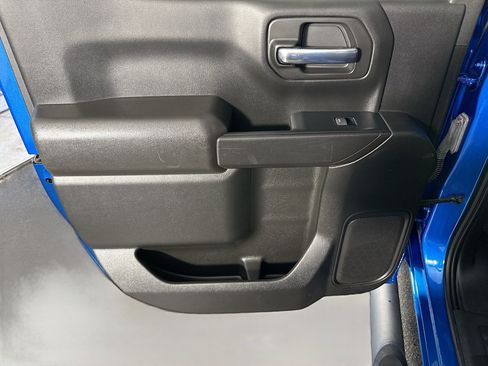 Used 2023 Chevrolet Silverado 1500 Custom RWD image 24