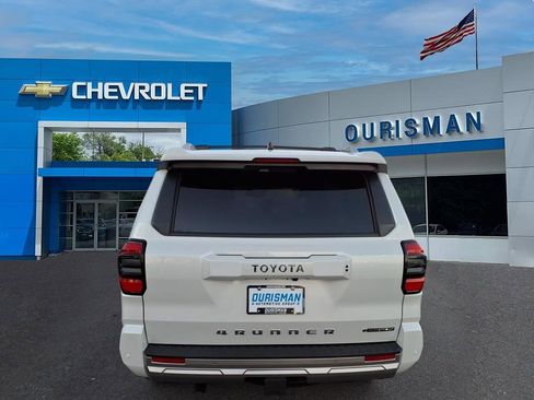 Used 2025 Toyota 4Runner Limited image 4