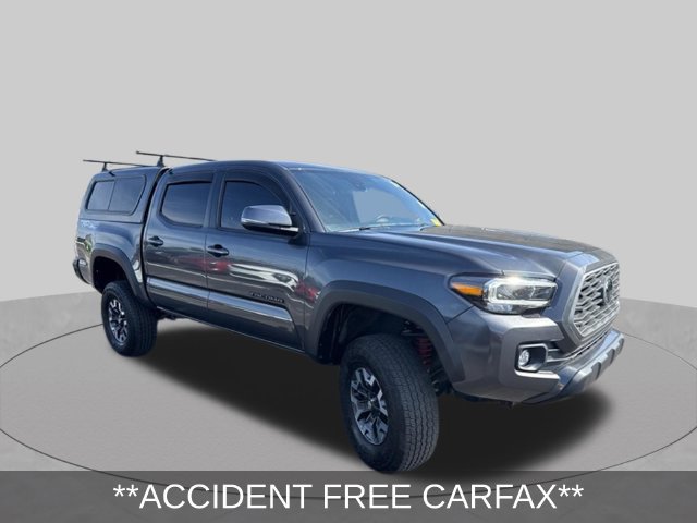 Used 2023 Toyota Tacoma TRD Off-Road AWD/4WD image 3