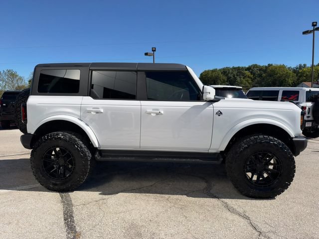 Used 2025 Ford Bronco Outer Banks AWD/4WD image 8