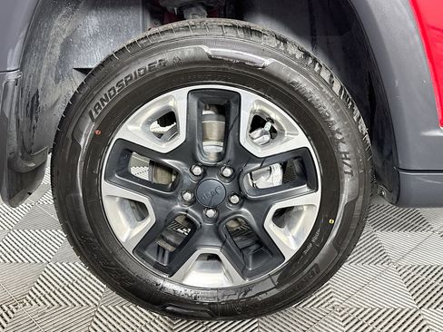 Used 2018 Jeep Compass Trailhawk w/ Safe & Security Group image 32